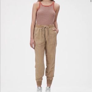NWT Gap Linen Joggers - Olive green, Small